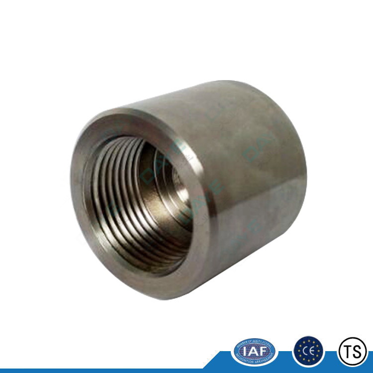 Threaded pipe cap